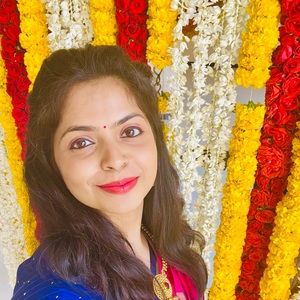 Meet your Posher, Ramya